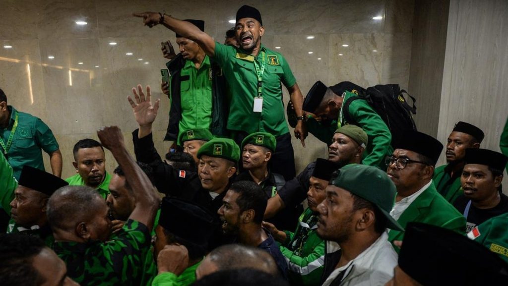 Muktamar X PPP yang berujung ricuh. Sumber foto : CNN