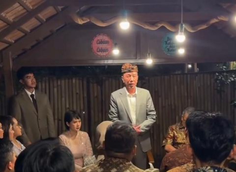Mantan Presiden Indonesia, Joko Widodo dalam acara pengarahan pada pengurus baru DPP PSI.
