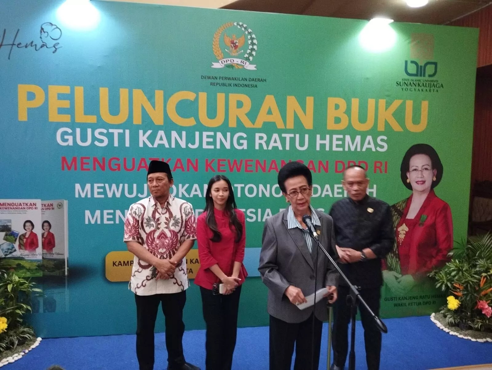 Peluncuran buku GKR Hemas