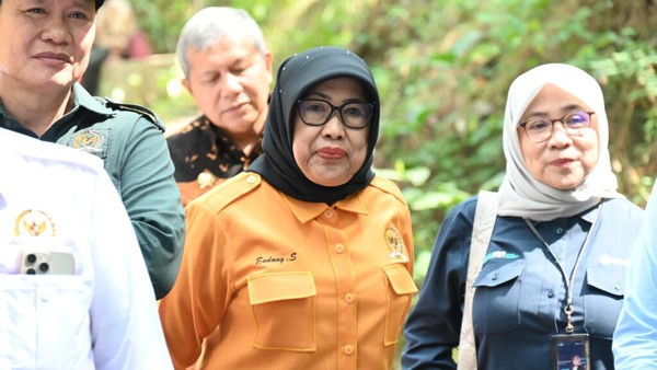 Endang Setyawati Thohari